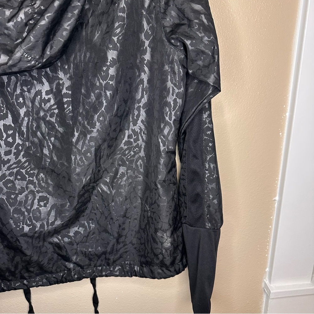 Zyia Active Black Leopard Print Women's Athletic Jacket Size Small Black - Picture 9 of 12